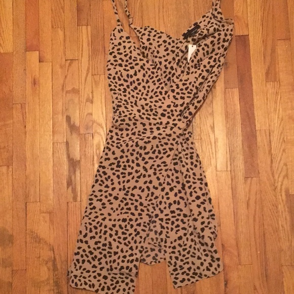 Simple Sanctuary Dresses & Skirts - Sanctuary leopard wraps dress